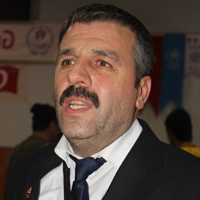 Türk Milli Takımı ve Bayburt Bilek Güreşi Takımı Antrenörü Hamit Aktaş ise, “15 senedir Bayburt&#39;ta Bilek Güreşi ile uğraşıyoruz. - bilekciler_turkiye_sampiyonu_hamit_aktas_antrenor